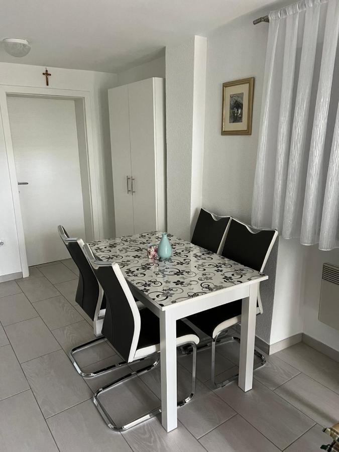 Apartmani Marina ซริกเวนิซา ภายนอก รูปภาพ