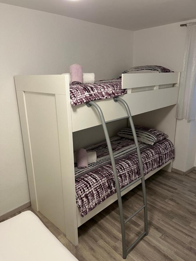 Apartmani Marina ซริกเวนิซา ภายนอก รูปภาพ